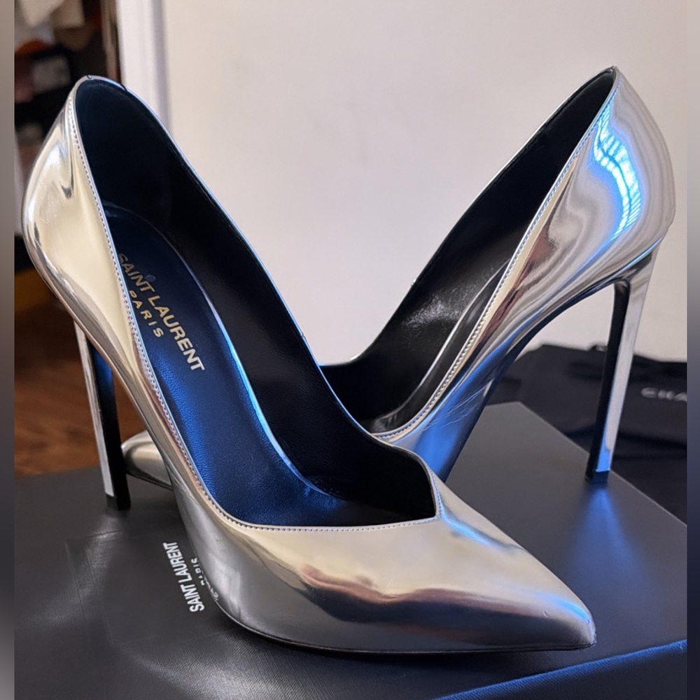 Saint Laurent Metallic Silver Heels